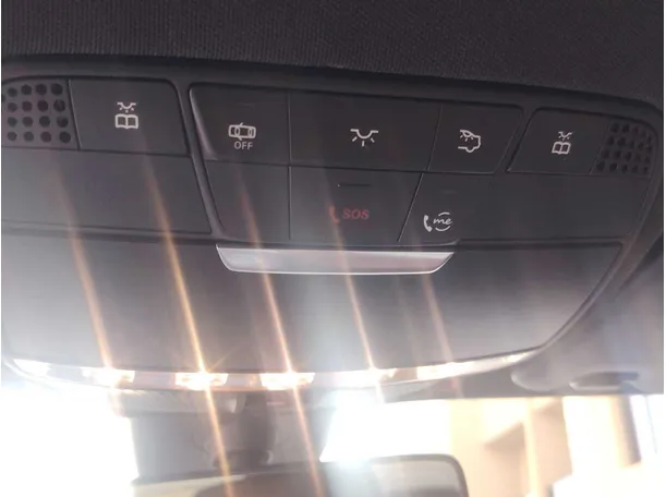 Car image 31