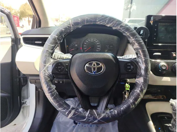 Car image 22