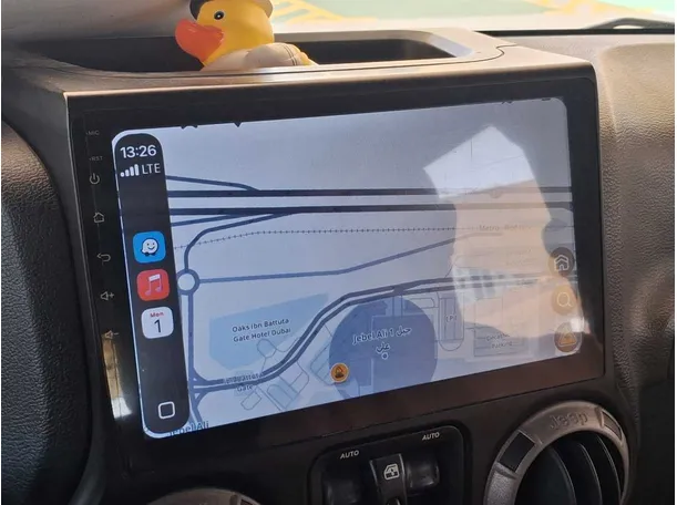 Car image 23