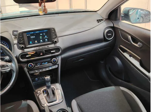 Car image 20