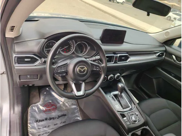 Car image 13