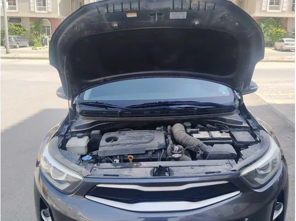 Car image 36