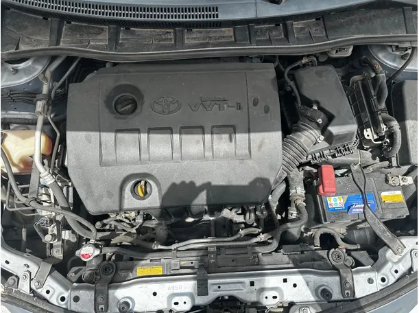 Car image 27