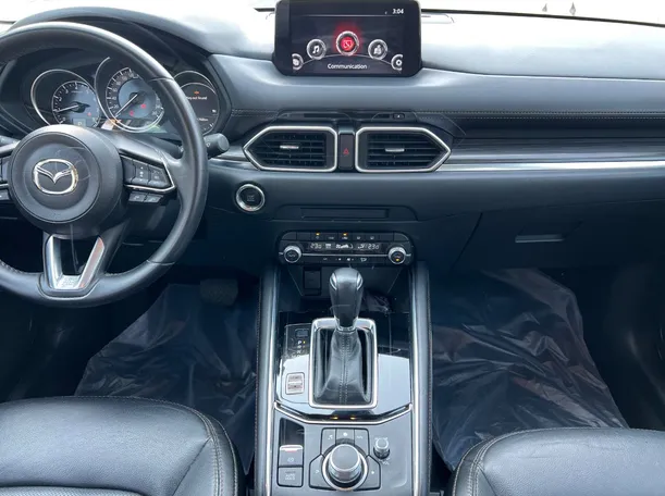 Car image 16