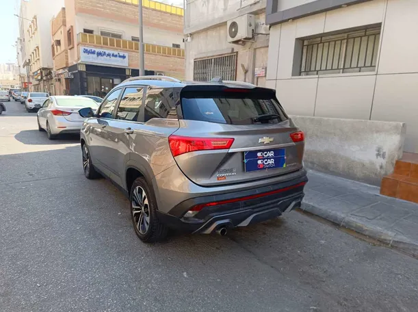 Car image 7