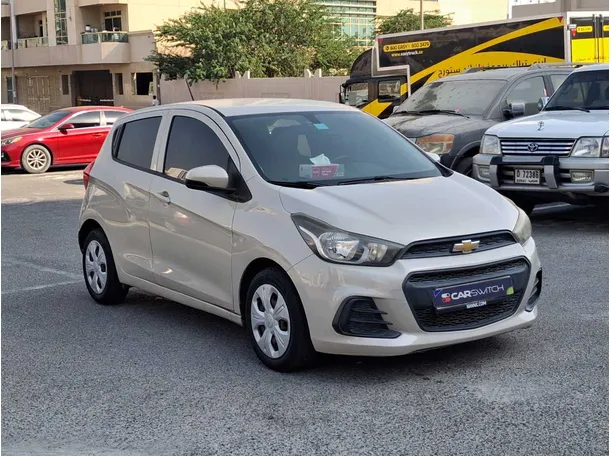 Car image 4