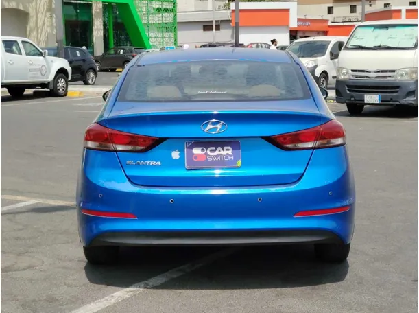 Car image 6