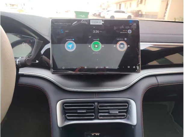 Car image 21