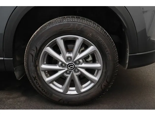 Car image 7