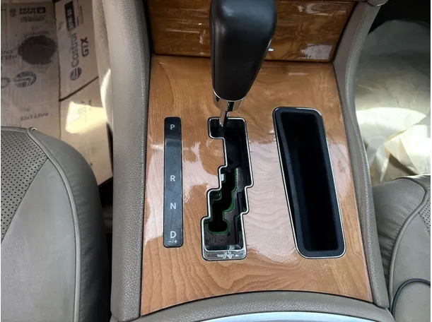 Car image 20