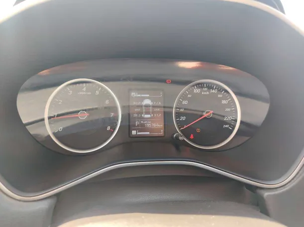 Car image 24