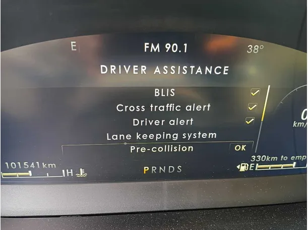 Car image 23