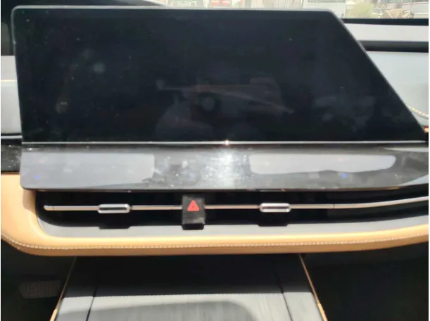 Car image 23