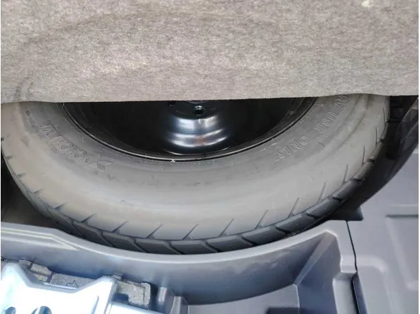 Car image 45