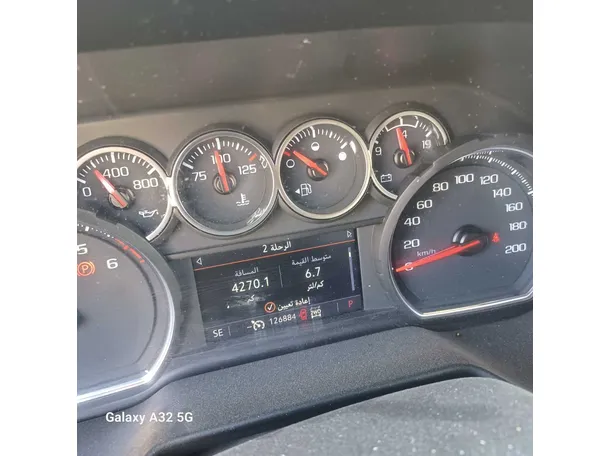 Car image 23