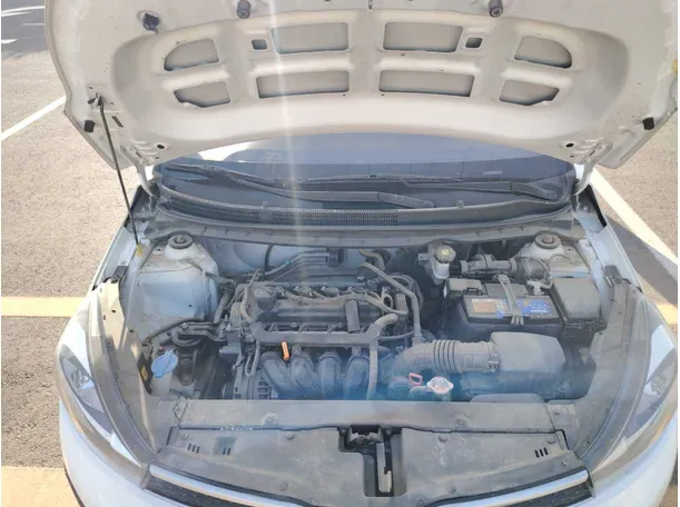 Car image 25