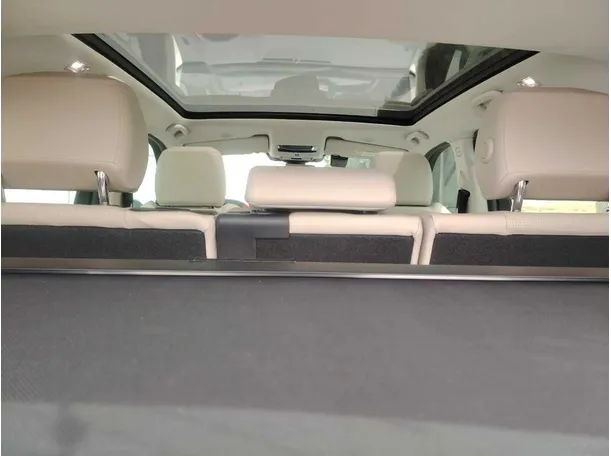 Car image 41