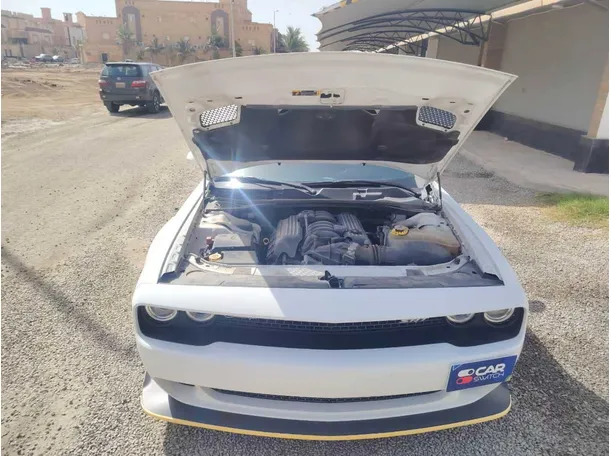 Car image 43