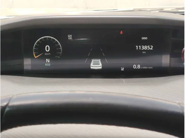 Car image 24