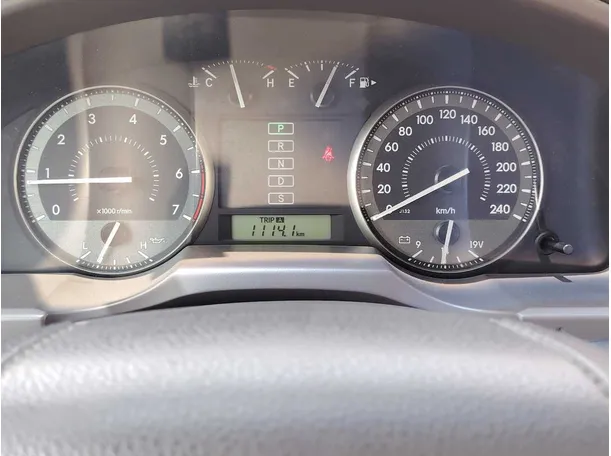 Car image 25