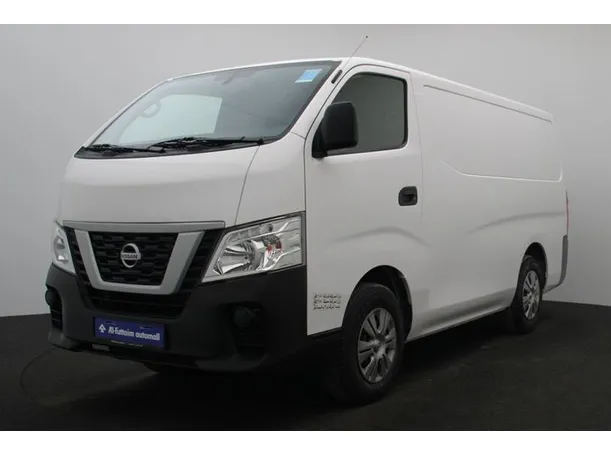 2022 نيسان أورفان في الإمارات