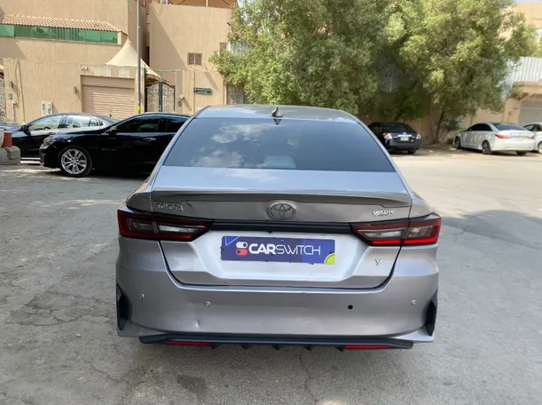 Car image 6