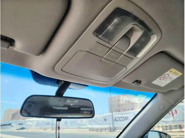 Car image 29