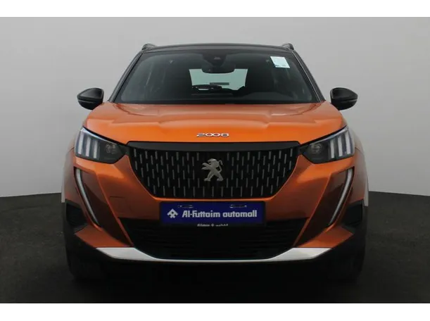 Car image 11