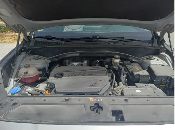 Car image 24