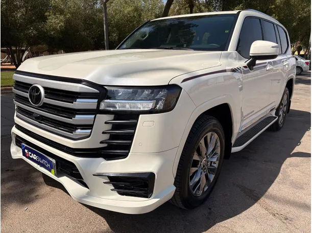 2025 Toyota Land Cruiser in KSA