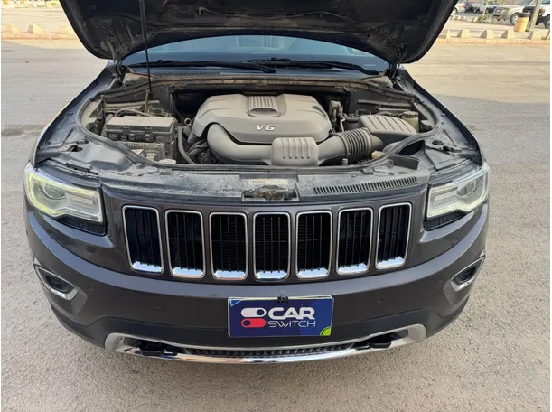 Car image 20