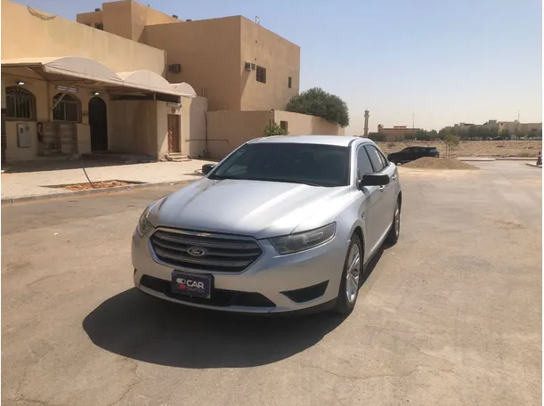 2015 فورد تورس في الرياض