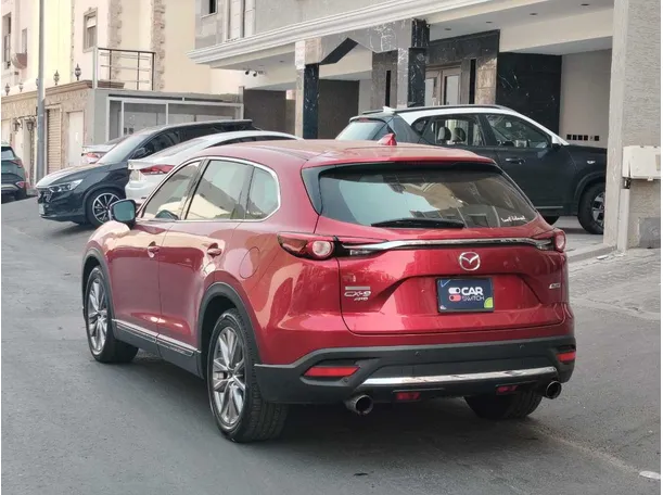 Car image 7