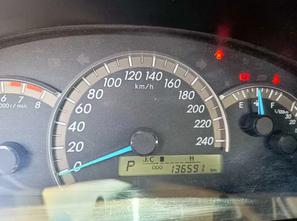Car image 28