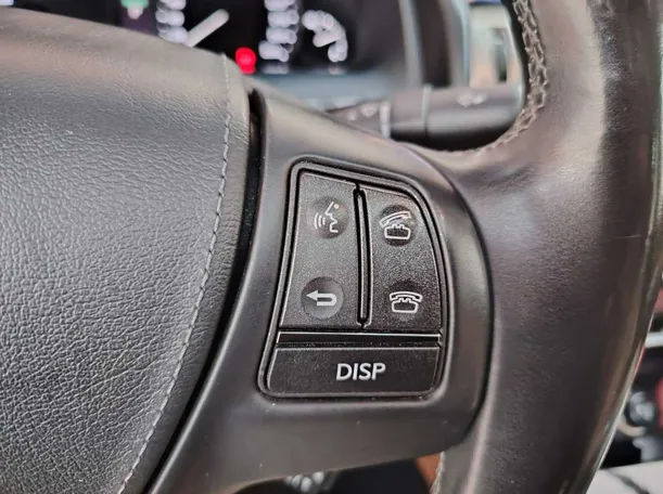 Car image 29