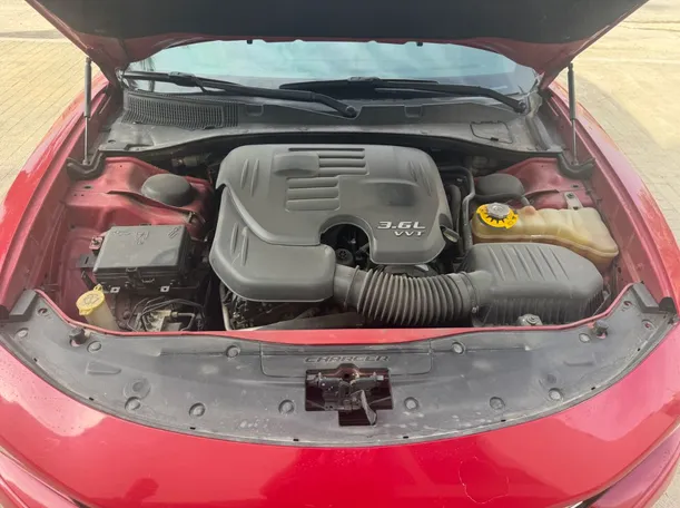 Car image 20
