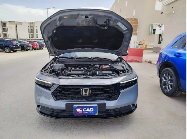 Car image 33