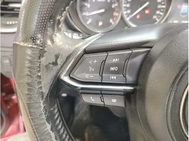 Car image 38