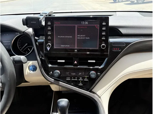 Car image 21