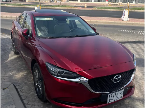 Car image 8