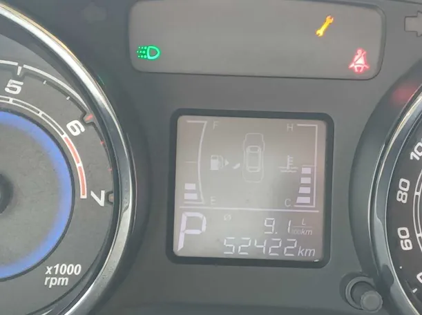 Car image 17