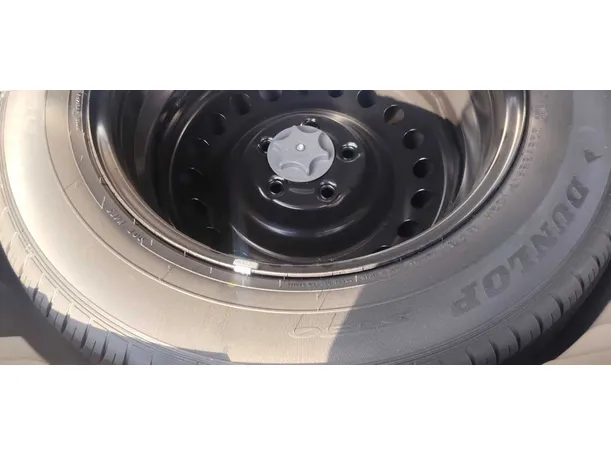 Car image 31