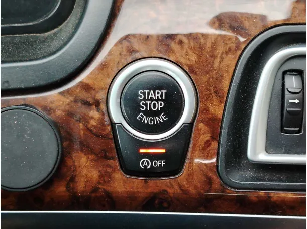 Car image 33