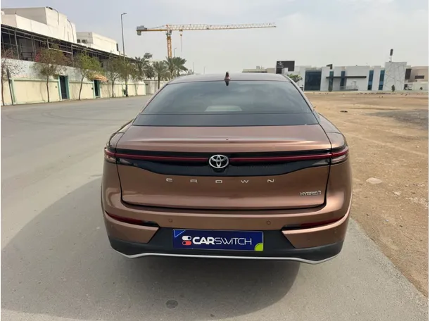 Car image 6