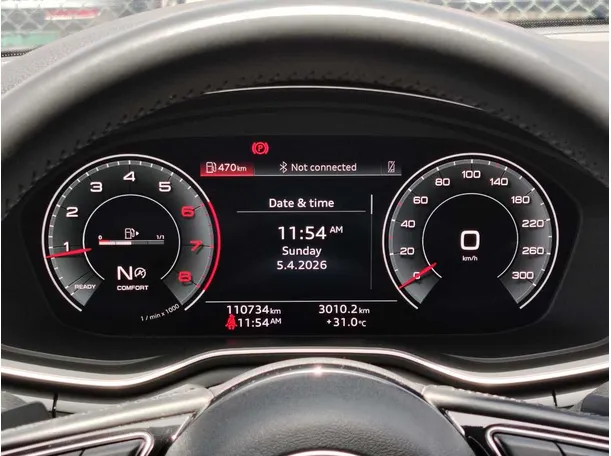 Car image 27