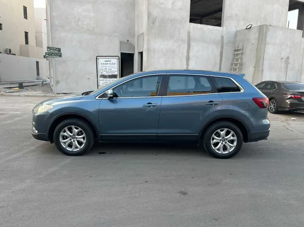 Car image 8