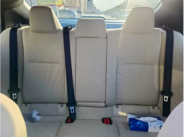 Car image 22