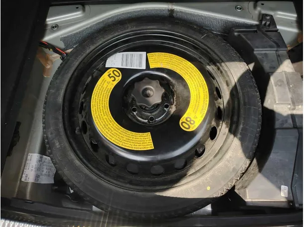 Car image 45