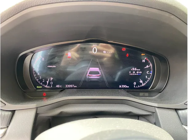 Car image 18
