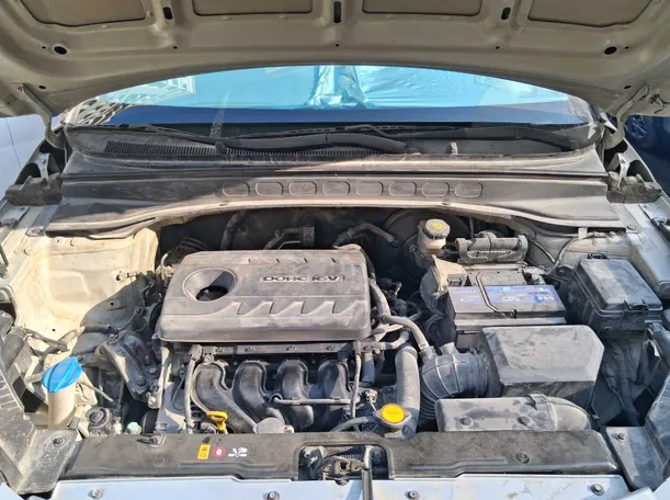Car image 21
